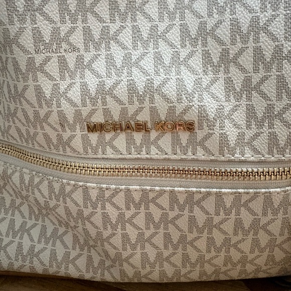 Michael Kors Signature Rhea Medium Backpack - Picture 6 of 9